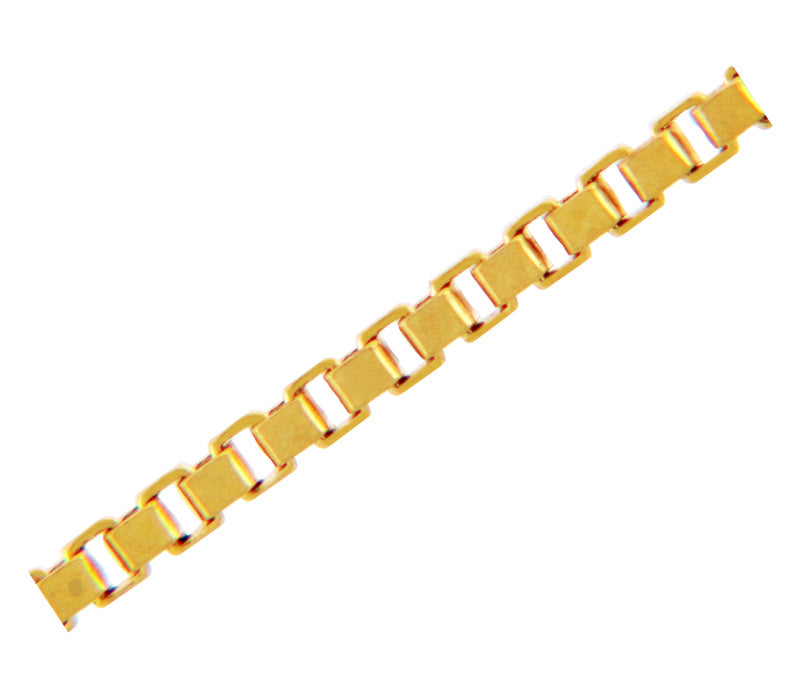 Spring-ring clasp on a fine solid 14K yellow gold box chain