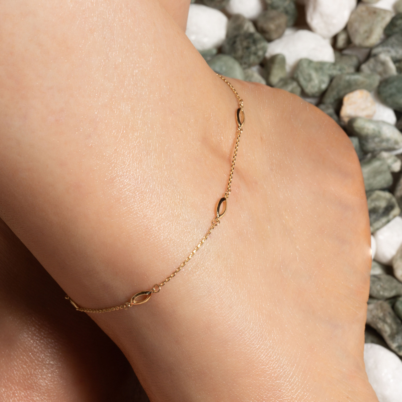 14K Yellow Gold Oval Link Anklet, view 2