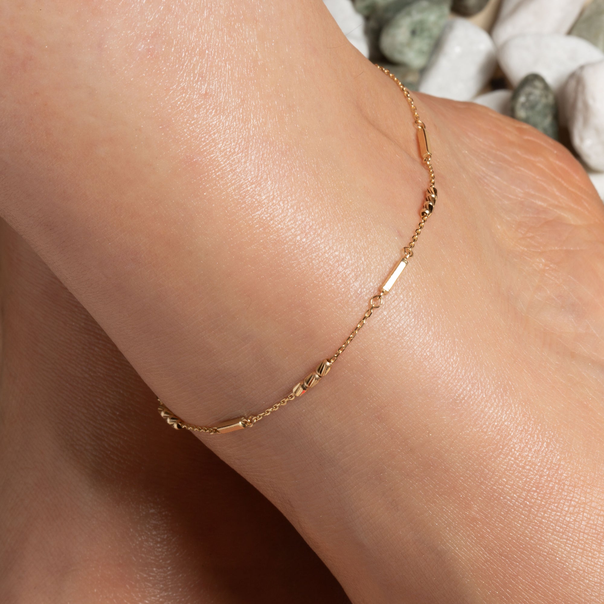 14K Yellow Gold Tube Link Bar Anklet, view 2