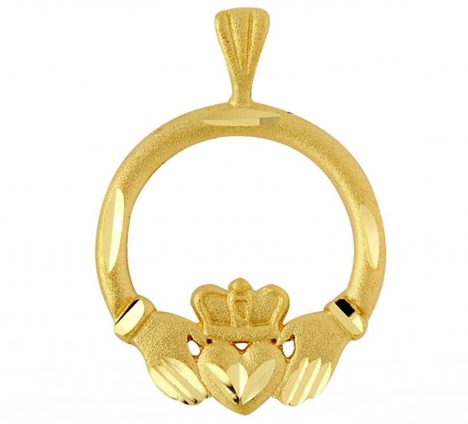 Gold Claddagh Pendant Necklace