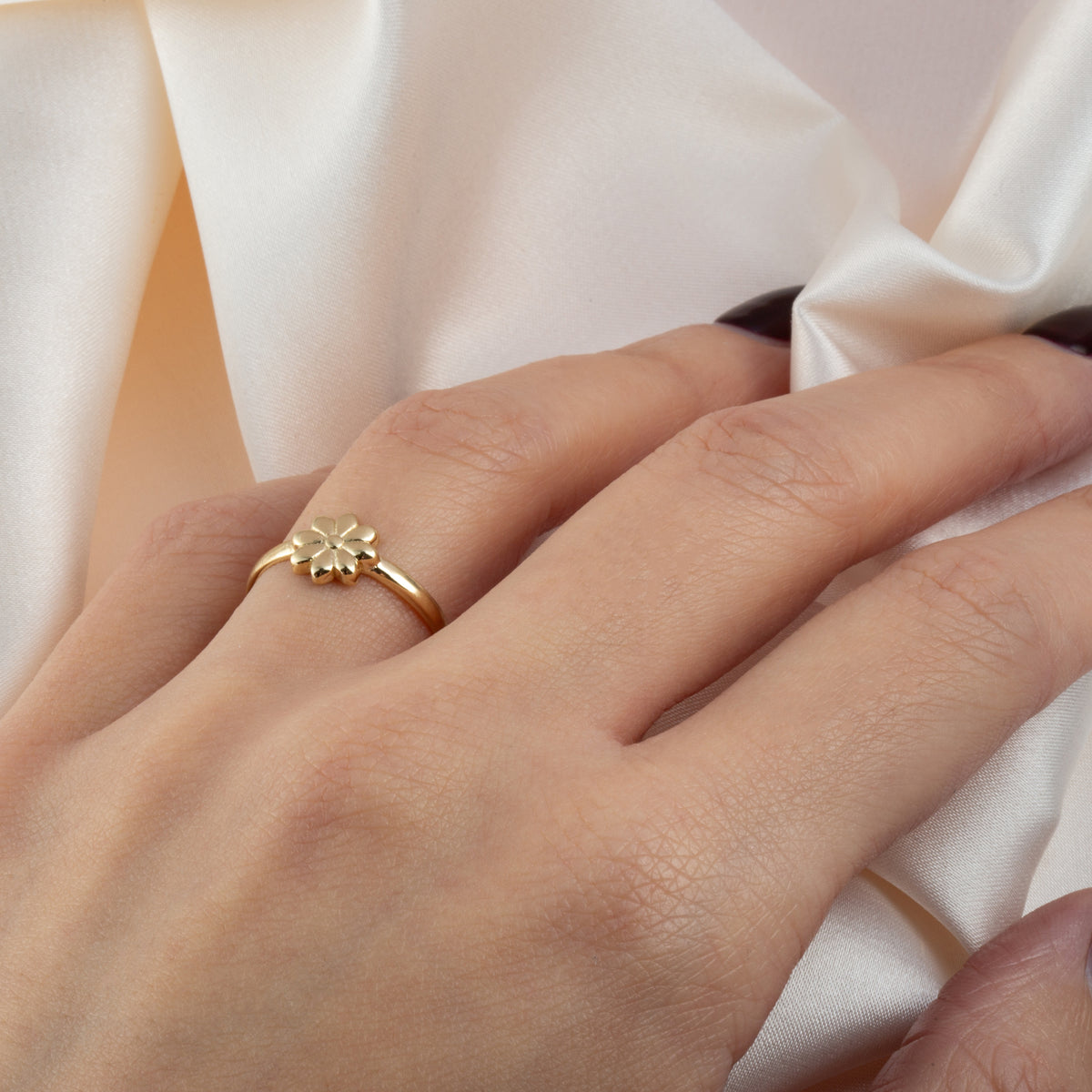 Gold Daisy Flower Ring, view 2