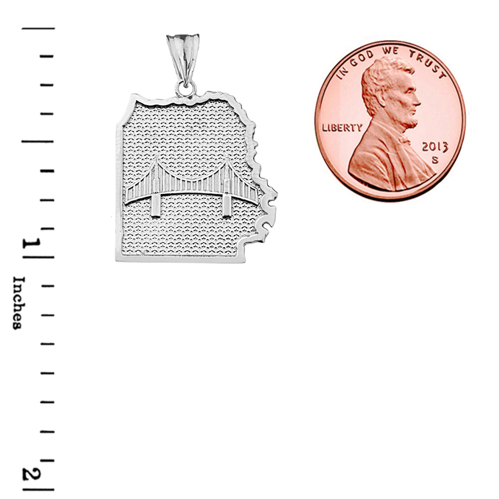 San Francisco Golden Gate Bridge Pendant Necklace in Sterling Silver, view 3