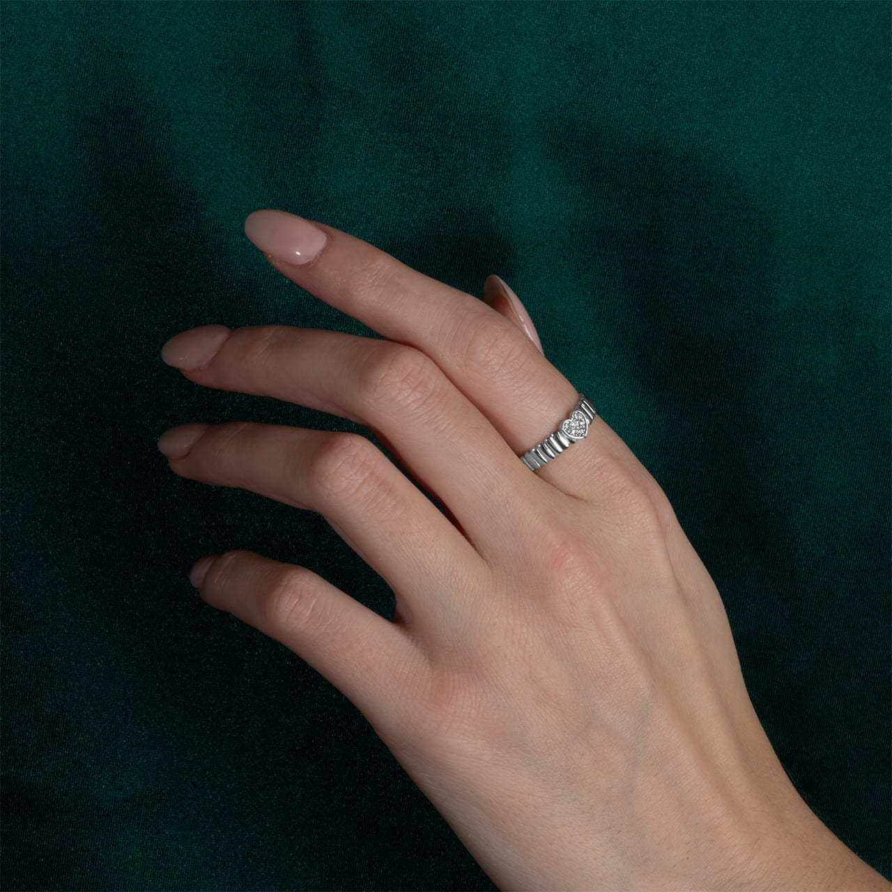 Sterling Silver Studded Heart Ribbed Band Ring, view 2