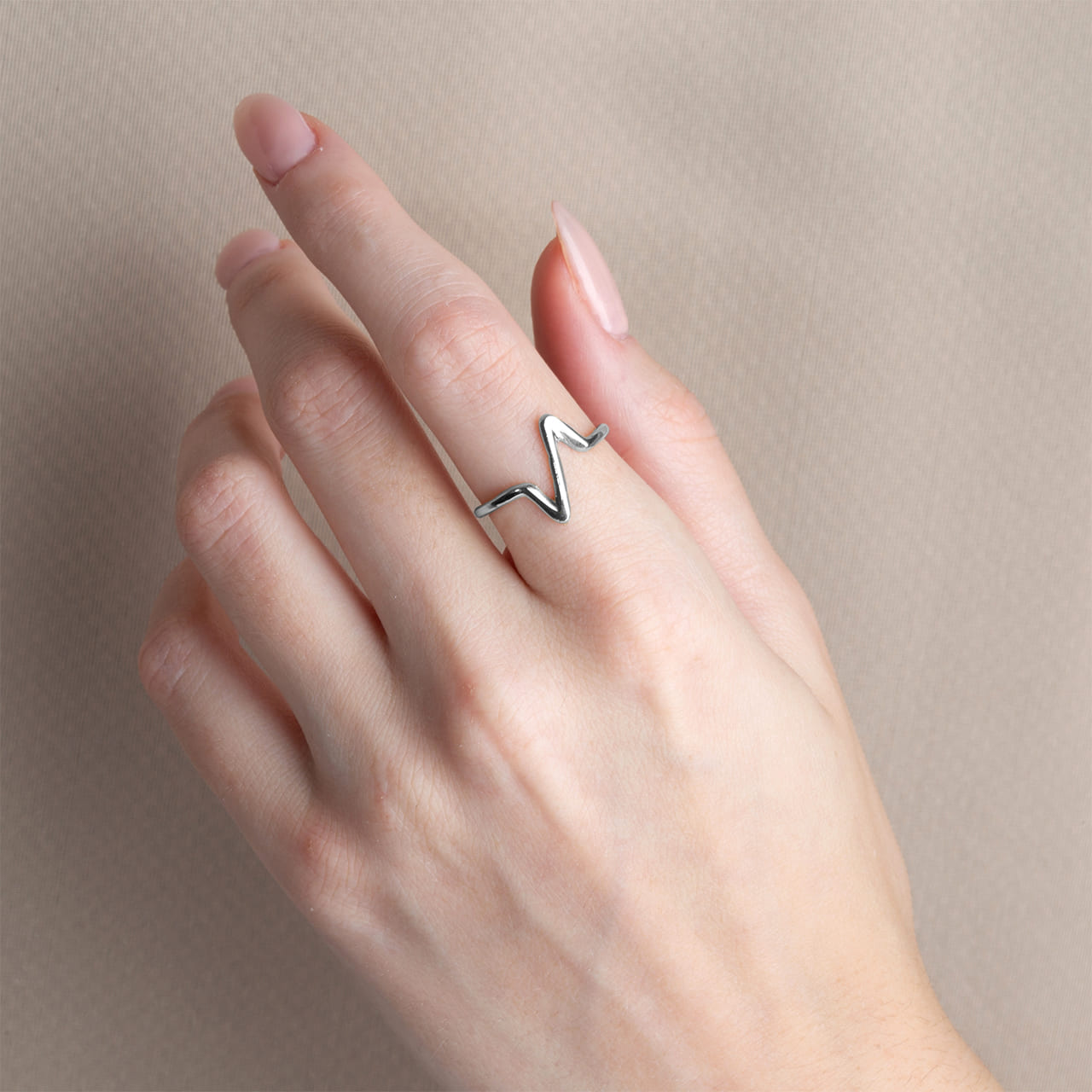 Sterling Silver Zig Zag Design Ring, view 2