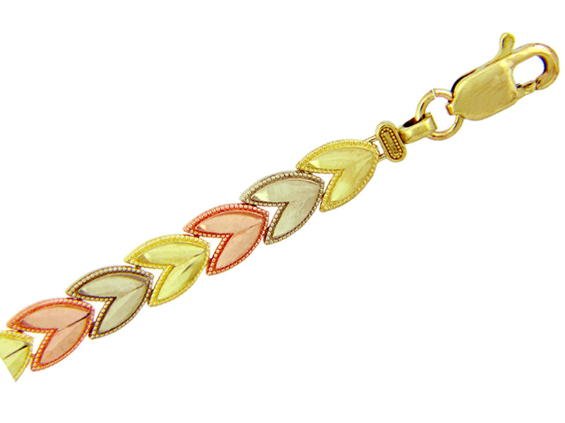 Tri-Color Gold 15 Años Quinceañera Milgrain Heart Link Bracelet, view 5